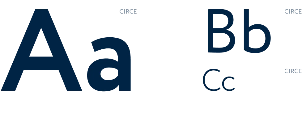 Спесимен фирменного шрифта Circe: крупные Aa, Bb и Cc в глубоком нейви